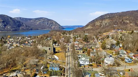 25 Chestnut Street Cold Spring NY 10516