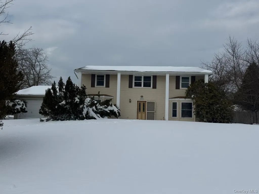 5 Bernice Court Coram NY 11727