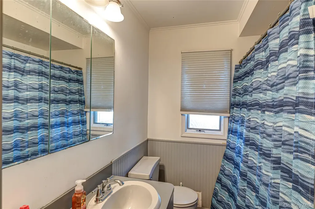 347 Atlantic Avenue Bay Shore NY 11706