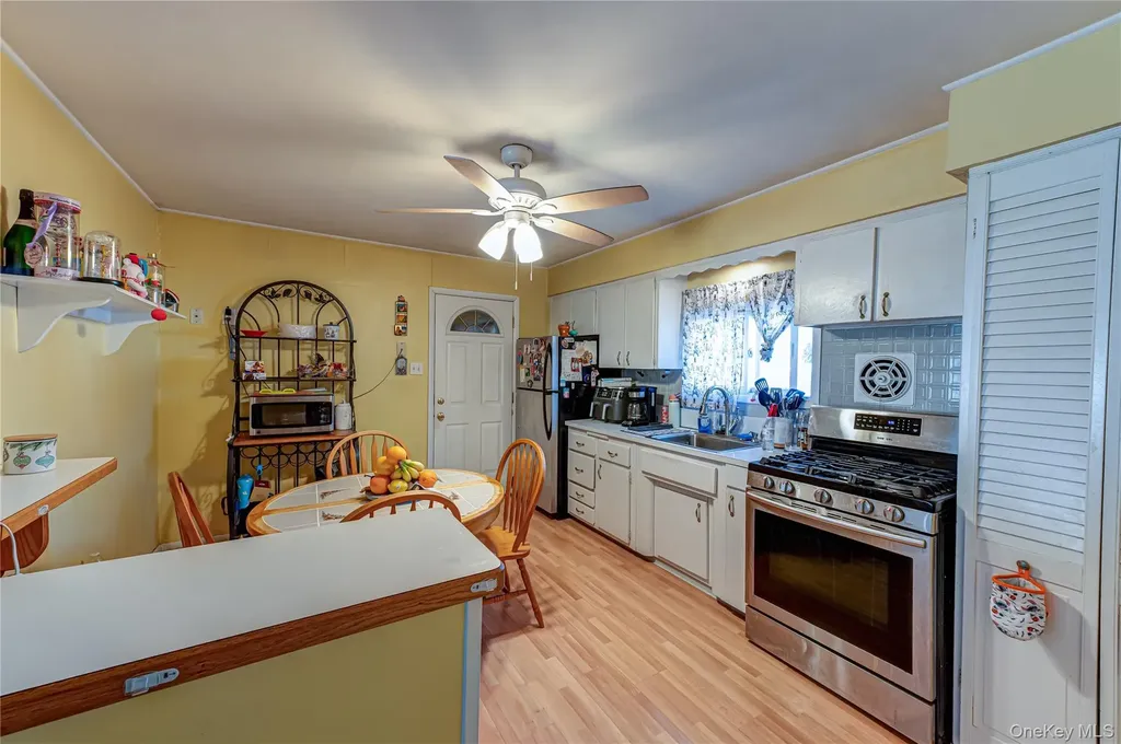 347 Atlantic Avenue Bay Shore NY 11706
