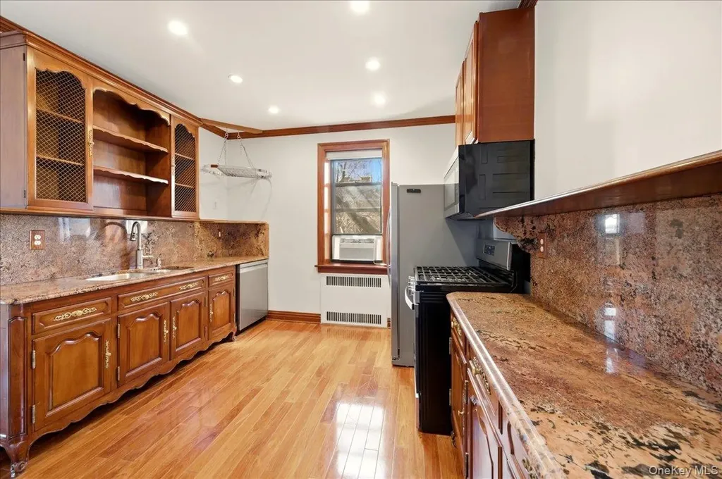 300 Main Street White Plains NY 10601