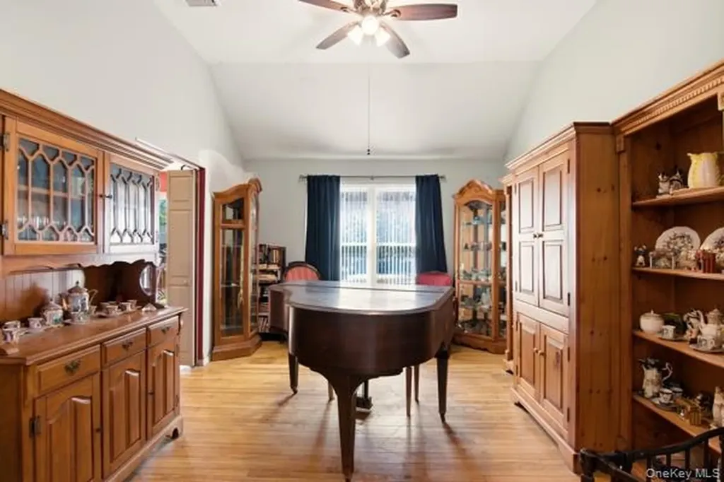 247 Dogwood Drive Wading River NY 11792
