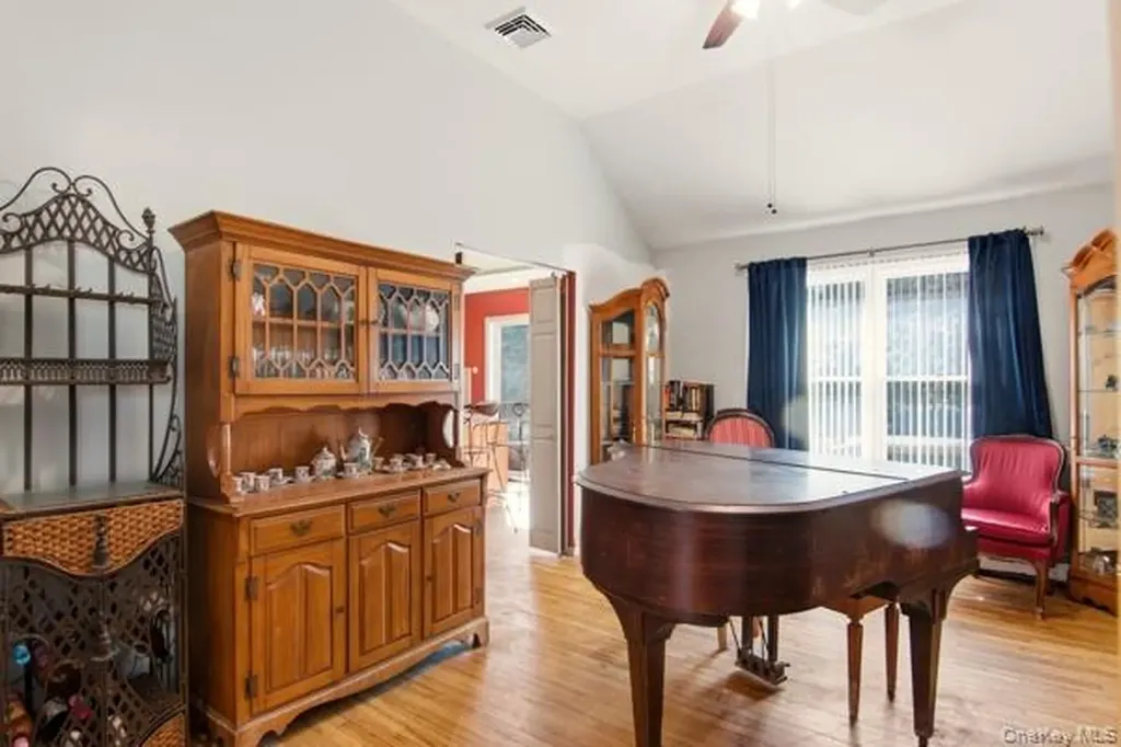 247 Dogwood Drive Wading River NY 11792