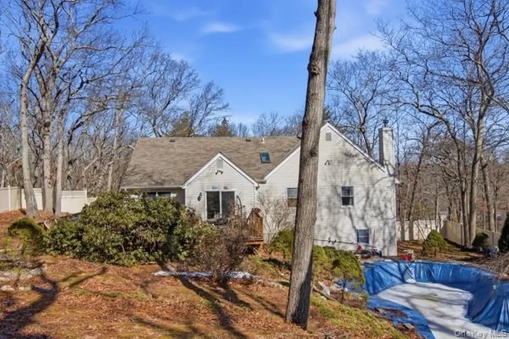 247 Dogwood Drive Wading River NY 11792