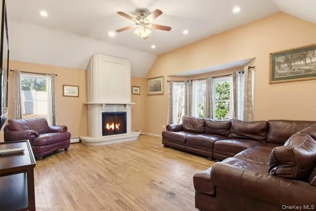 247 Dogwood Drive Wading River NY 11792