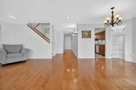 155 Club Court Ossining NY 10562