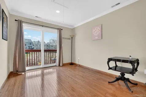 155 Club Court Ossining NY 10562