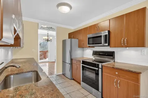 155 Club Court Ossining NY 10562