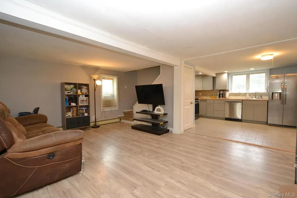 111 Fuller Avenue Islip NY 11751