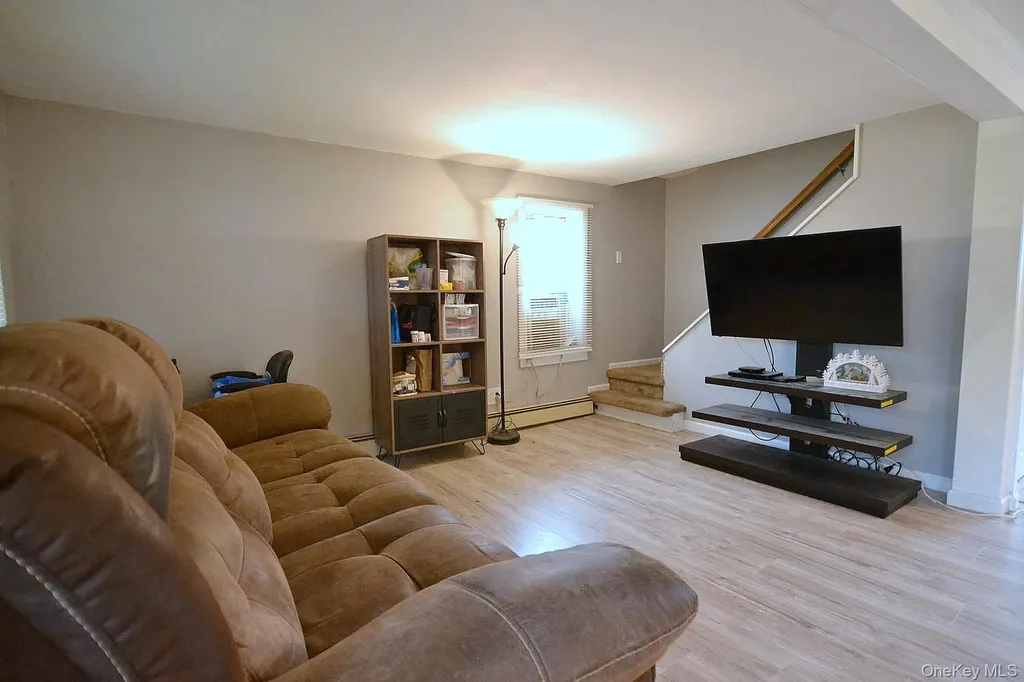 111 Fuller Avenue Islip NY 11751