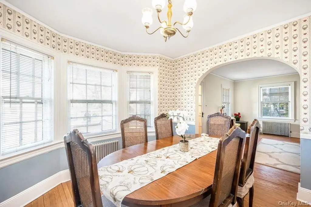 16 Margaret Boulevard Merrick NY 11566