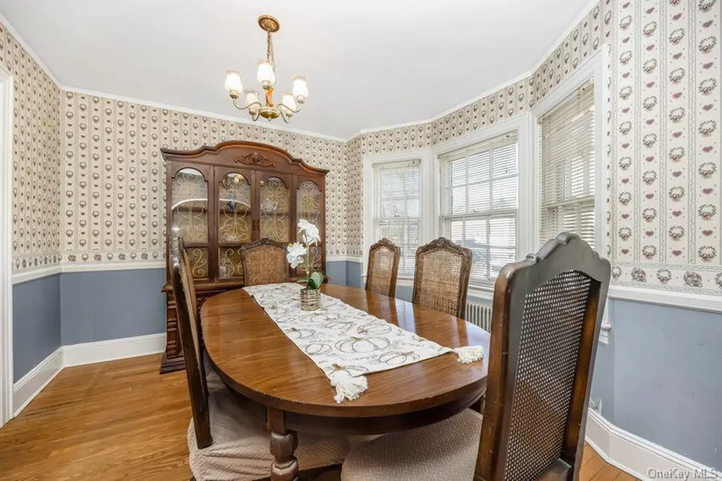 16 Margaret Boulevard Merrick NY 11566