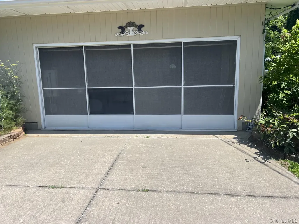 215 Leon Road Southold NY 11971