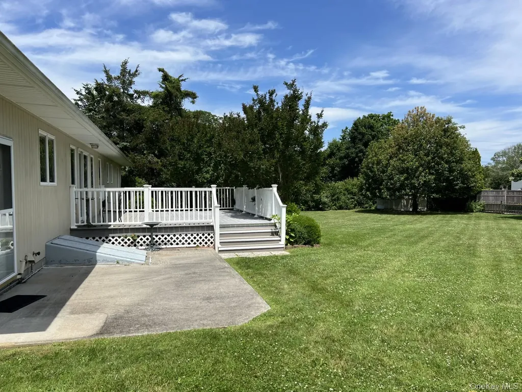 215 Leon Road Southold NY 11971