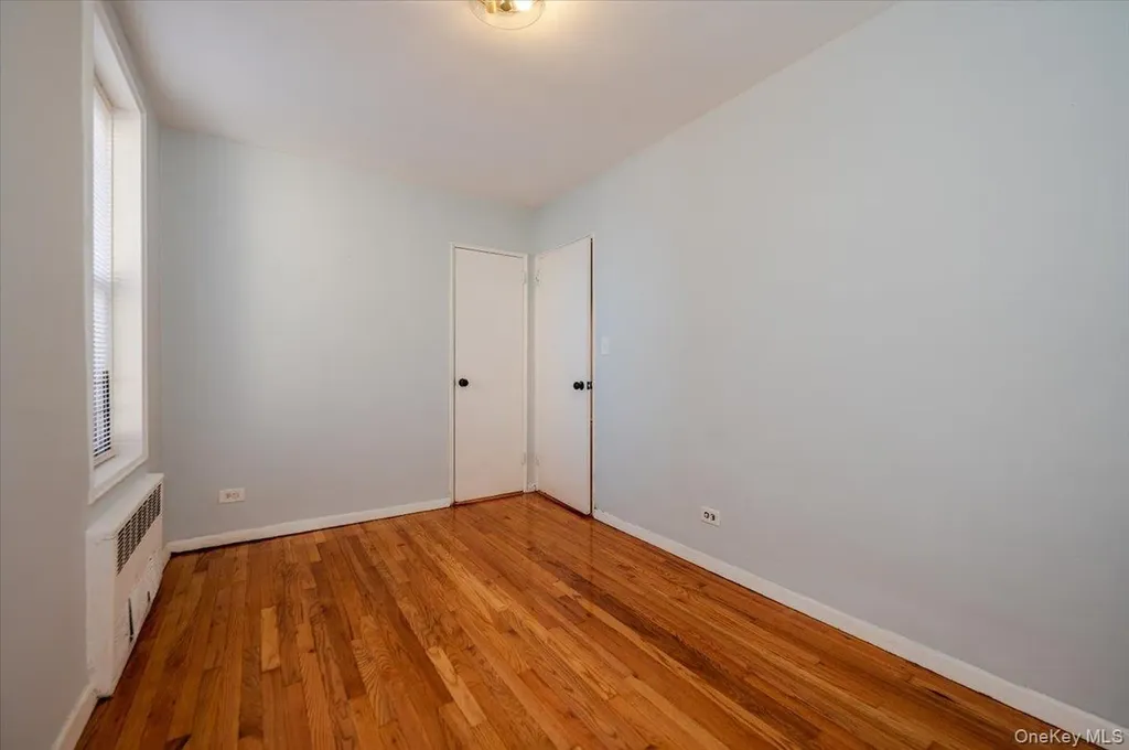 1332 Metropolitan Avenue Bronx NY 10462