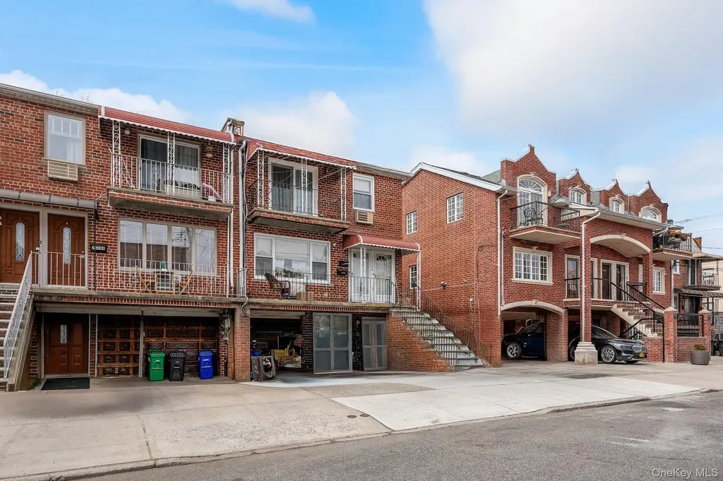 2524 West Street Brooklyn NY 11223