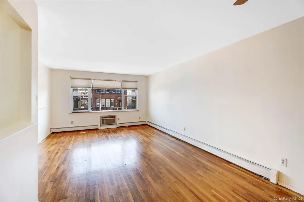 2524 West Street Brooklyn NY 11223
