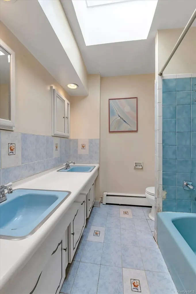 14464 25th Road Flushing NY 11354