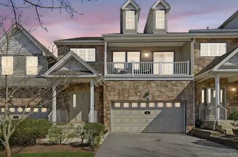 18 Clearwater Court Beacon NY 12508