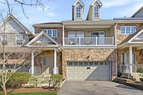 18 Clearwater Court Beacon NY 12508