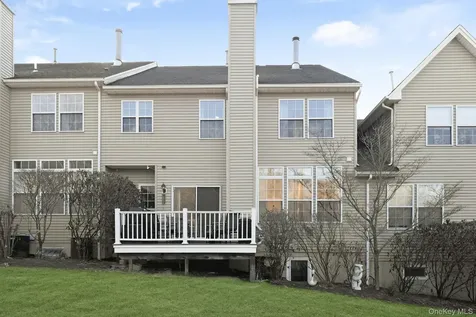 18 Clearwater Court Beacon NY 12508