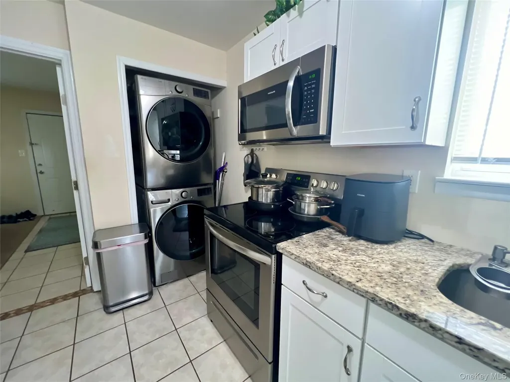 10 Rutland Road Mastic NY 11950