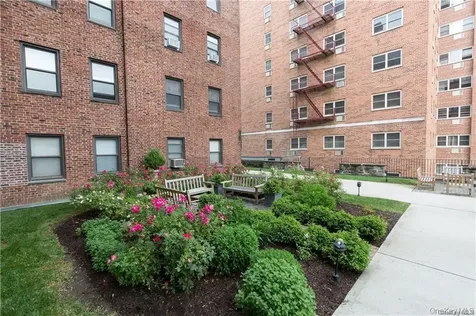 68 E Hartsdale Avenue Hartsdale NY 10530