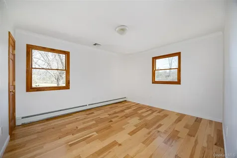 9 Ferrara Drive Rhinebeck NY 12572
