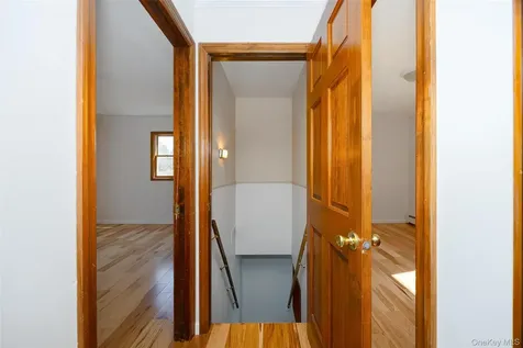 9 Ferrara Drive Rhinebeck NY 12572