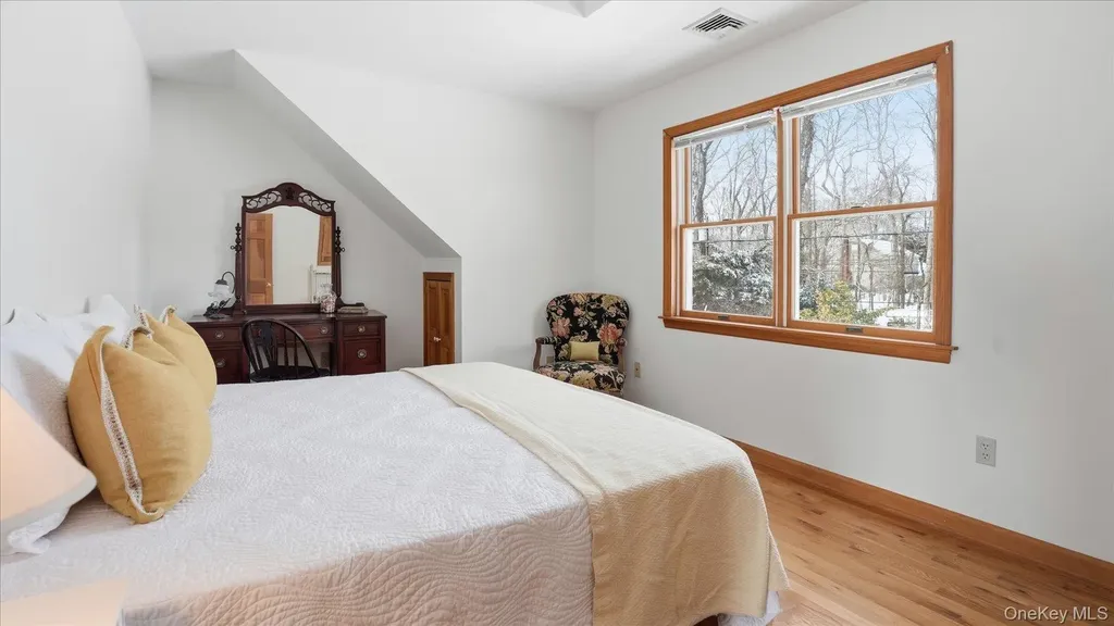 55 Leafy Way Aquebogue NY 11931