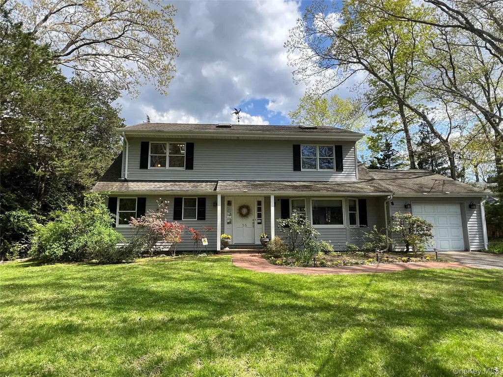 55 Leafy Way Aquebogue NY 11931