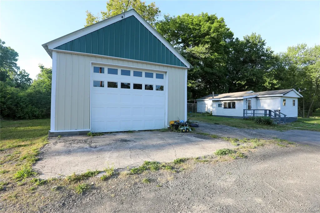 75 Walton Lane Hurley NY 12443