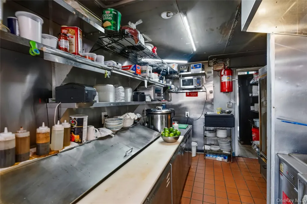 379 Sunrise Highway Lynbrook NY 11563