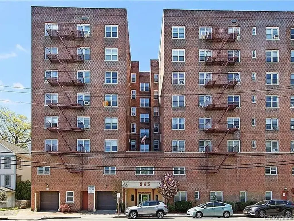 245 Bronx River Road Yonkers NY 10704