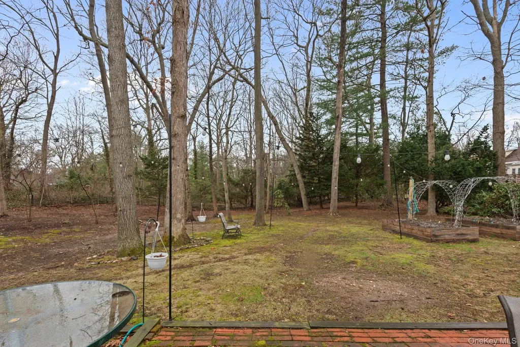 33 Oleander Drive Northport NY 11768