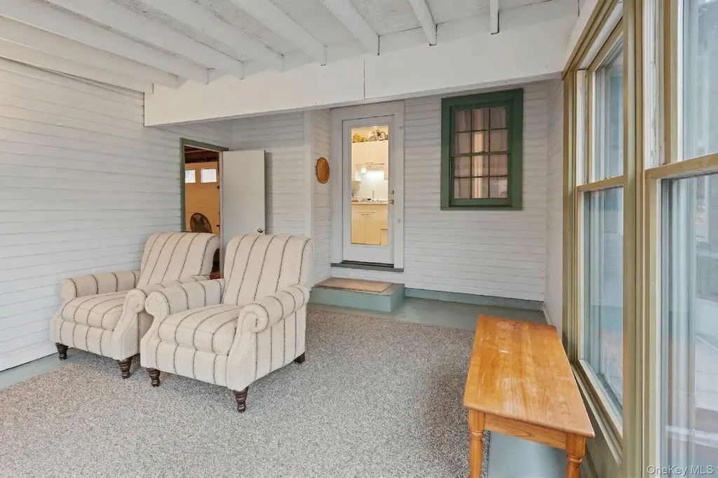 33 Oleander Drive Northport NY 11768