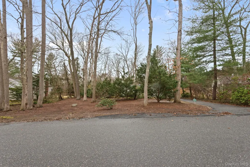 33 Oleander Drive Northport NY 11768
