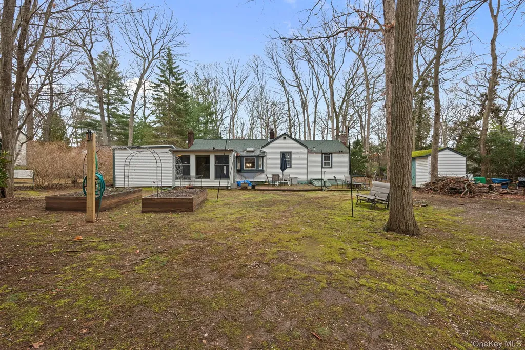 33 Oleander Drive Northport NY 11768