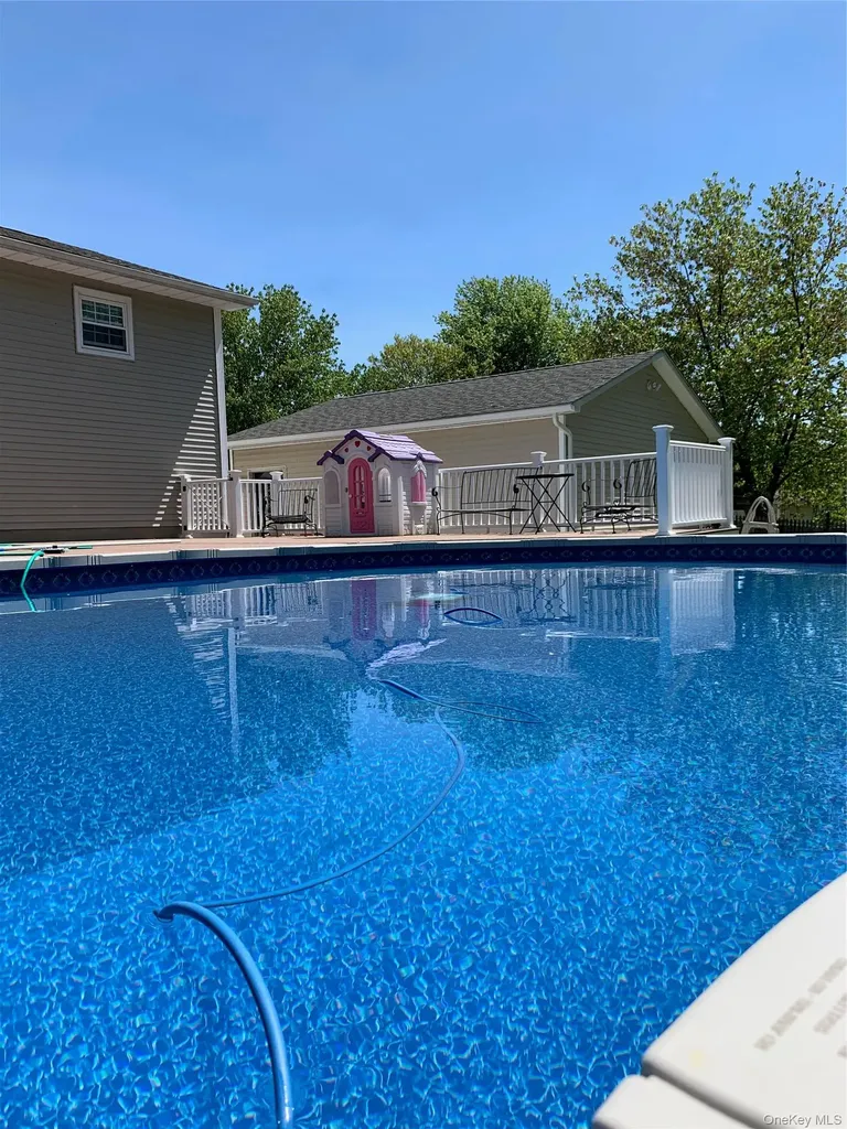 65 Maureen Drive Middletown NY 10940