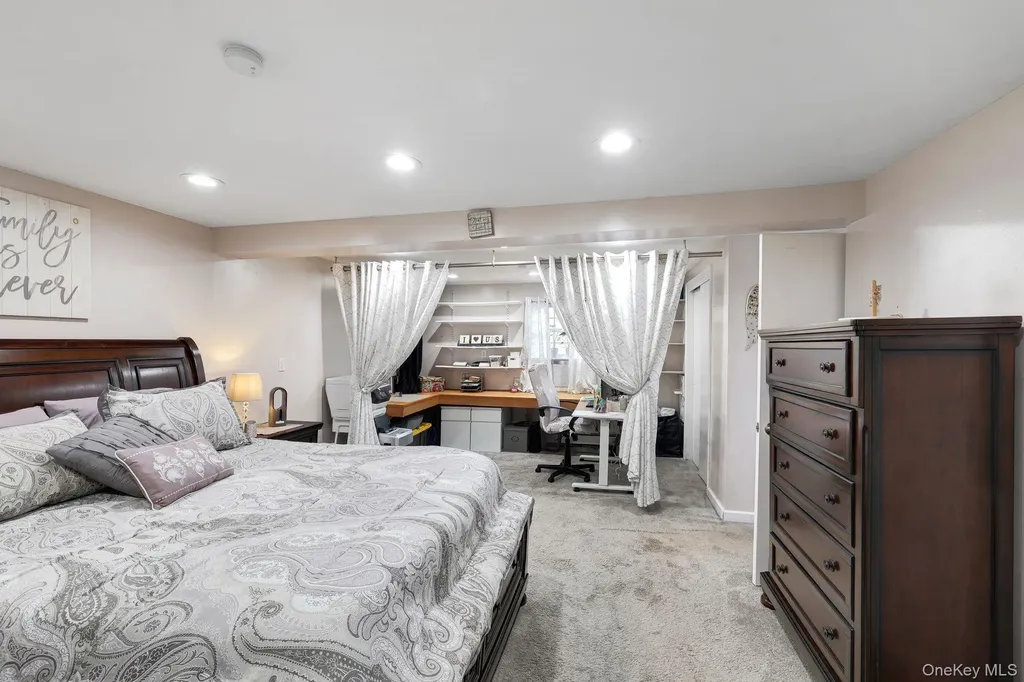65 Maureen Drive Middletown NY 10940