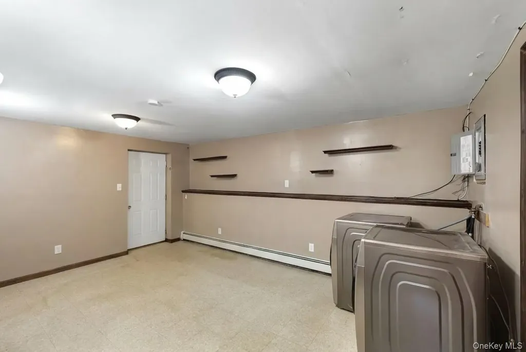 65 Maureen Drive Middletown NY 10940