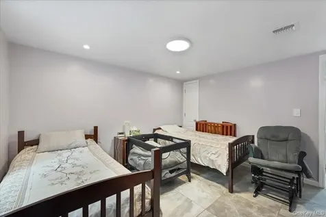 43 Freeland Street Monroe NY 10950