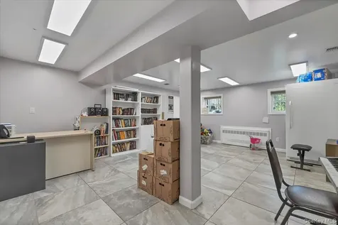43 Freeland Street Monroe NY 10950