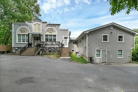43 Freeland Street Monroe NY 10950