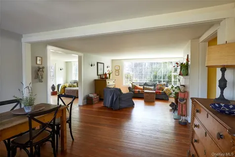 23 Bouton Street South Salem NY 10590