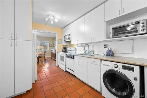 30 Greenridge Avenue White Plains NY 10605