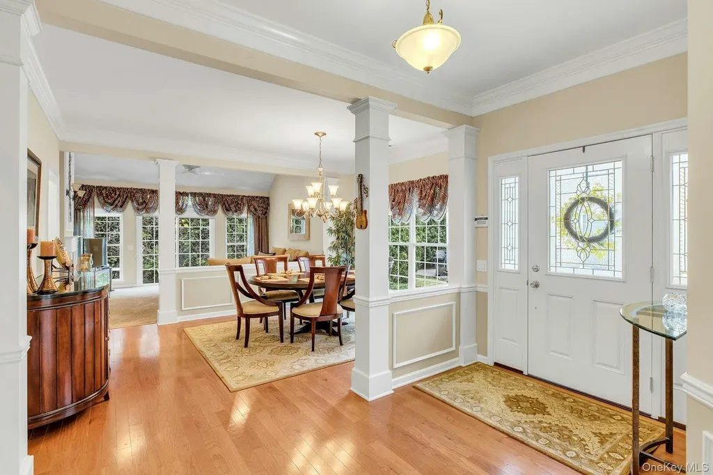 43 Louden Loop Mount Sinai NY 11766