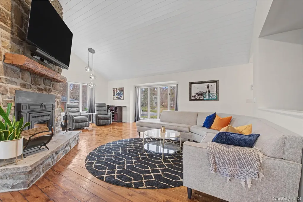 115 Sunset Drive Newburgh NY 12550