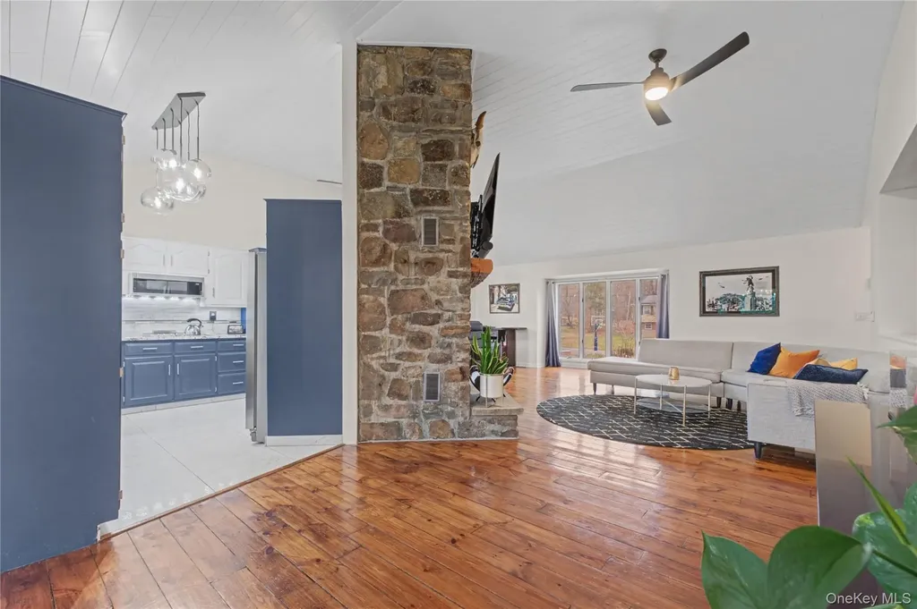 115 Sunset Drive Newburgh NY 12550
