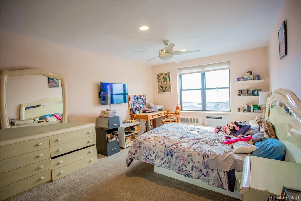 333 E Broadway Long Beach NY 11561